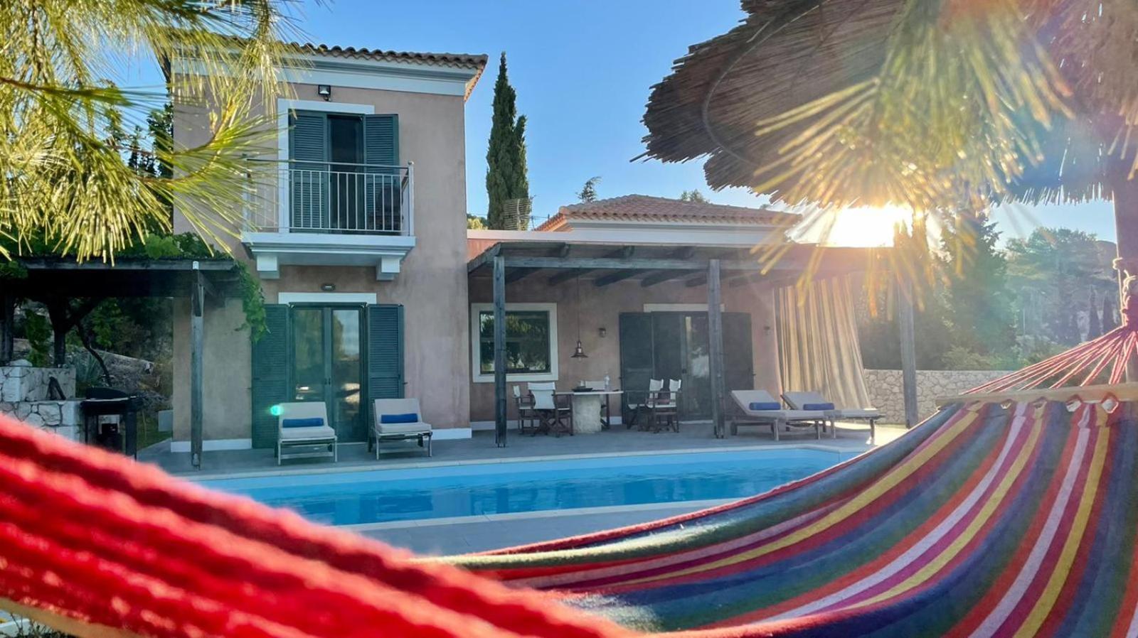 Sunny Villas Klísmata Extérieur photo